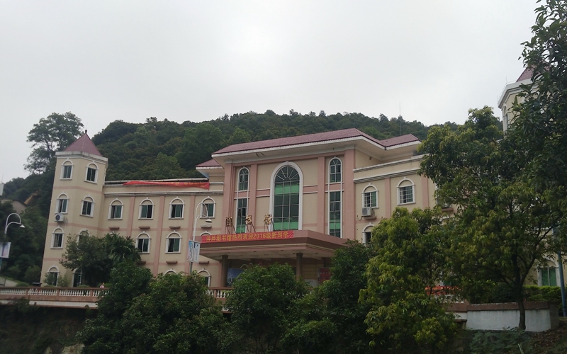 广州涉外经济职业技术学院_校园风光_学校景色