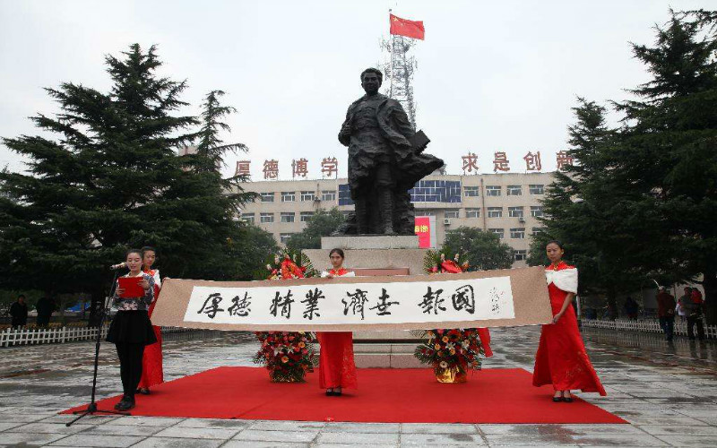 长治医学院_校园风光_学校景色