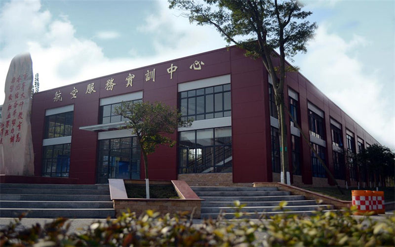 四川工业科技学院_校园风光_365电子游戏(中国)官方网站景色