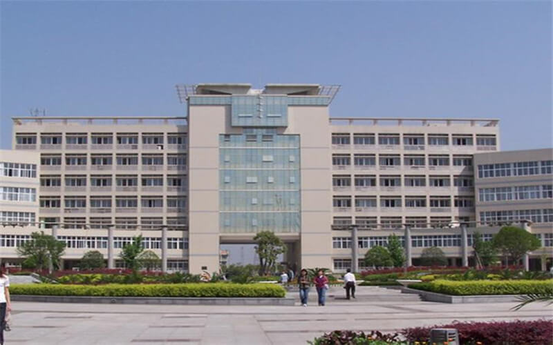 三峡大学科技学院_校园风光_学校景色