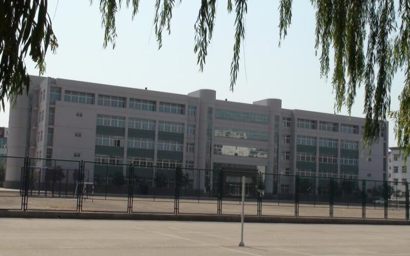 内蒙古科技大学包头师范学院_校园风光_学校景色