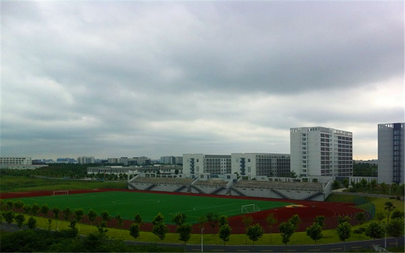 安徽城市管理职业学院_校园风光_学校景色