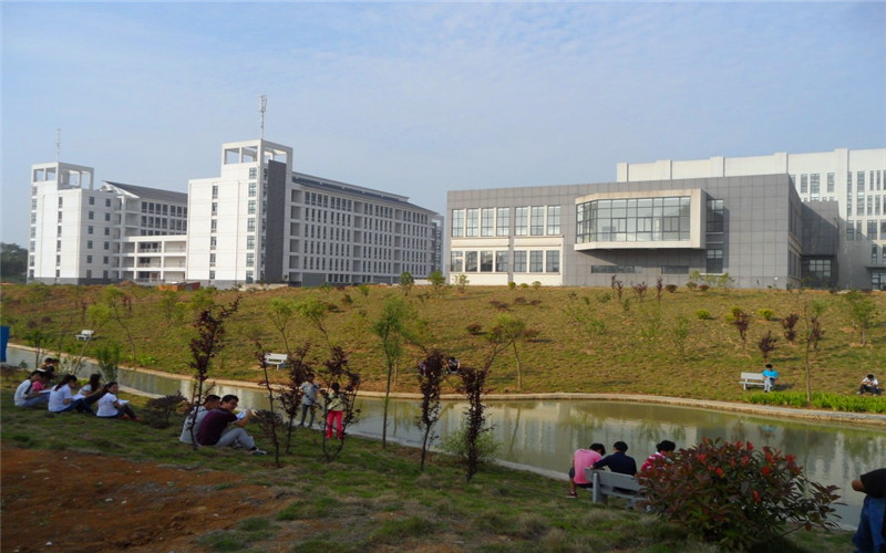 合肥城市学院_校园风光_学校景色