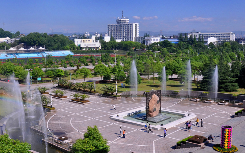 三峡大学_校园风光_学校景色