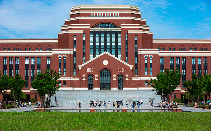 上海建桥学院_校园风光_学校景色