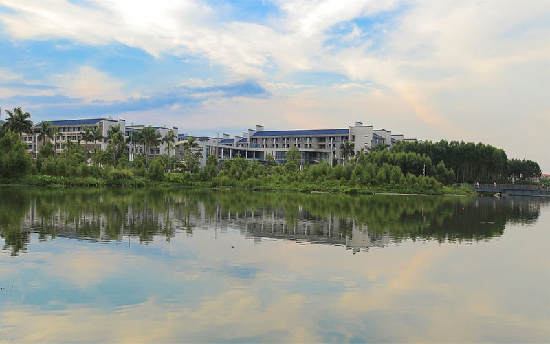 广东职业技术学院_校园风光_学校景色