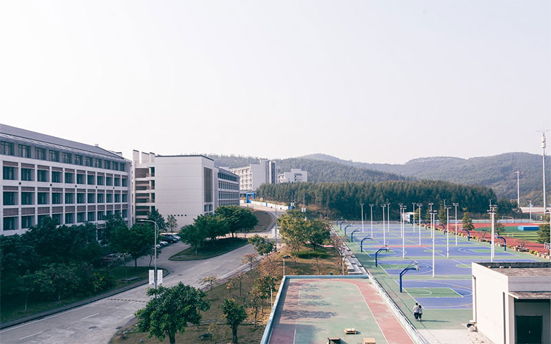 广东职业技术学院_校园风光_学校景色