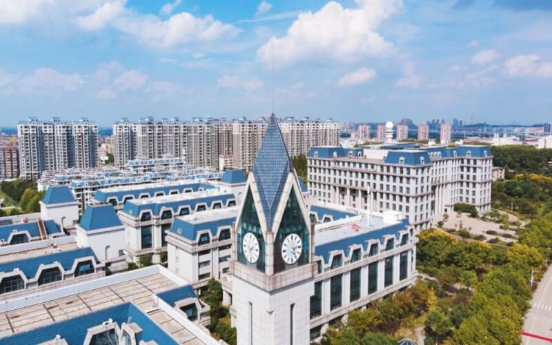 南京信息工程大学_校园风光_学校景色