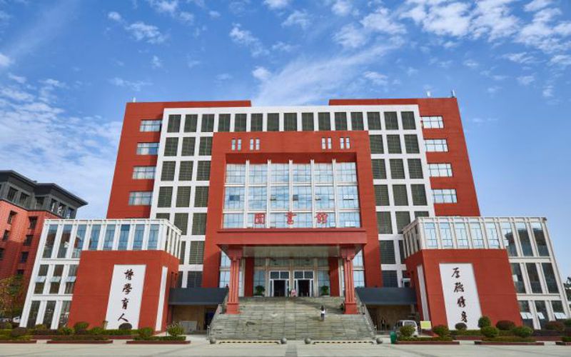 南昌师范学院_校园风光_学校景色