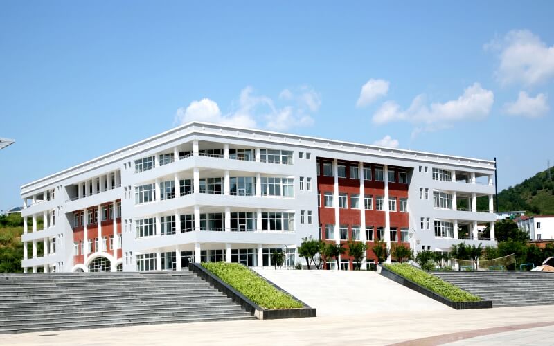 承德医学院_校园风光_学校景色