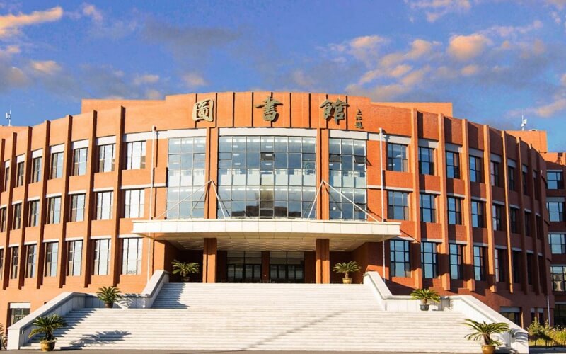 吉林师范大学博达学院_校园风光_学校景色