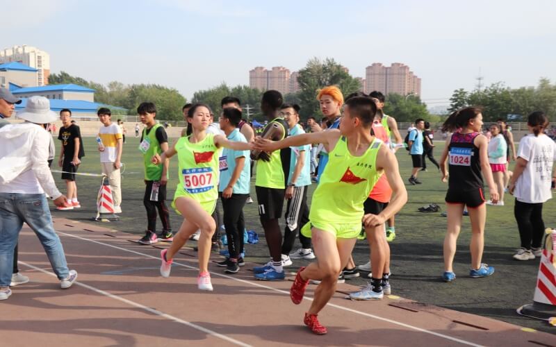 锦州医科大学医疗学院_校园风光_学校景色