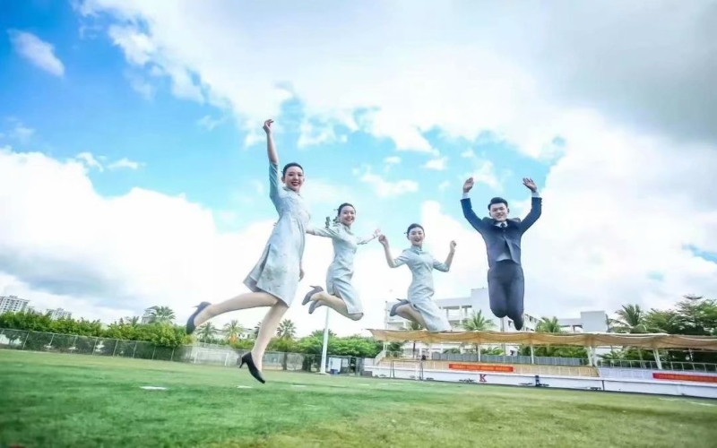 三亚航空旅游职业学院_校园风光_学校景色