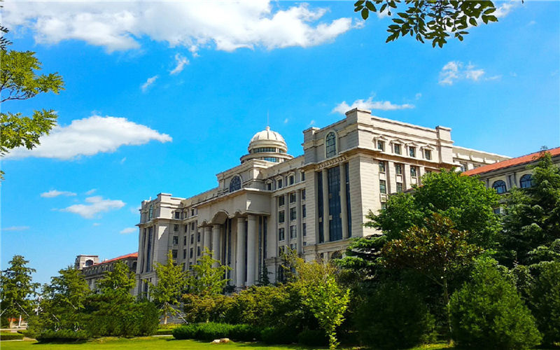 青岛港湾职业技术学院_校园风光_365电子游戏(中国)官方网站景色