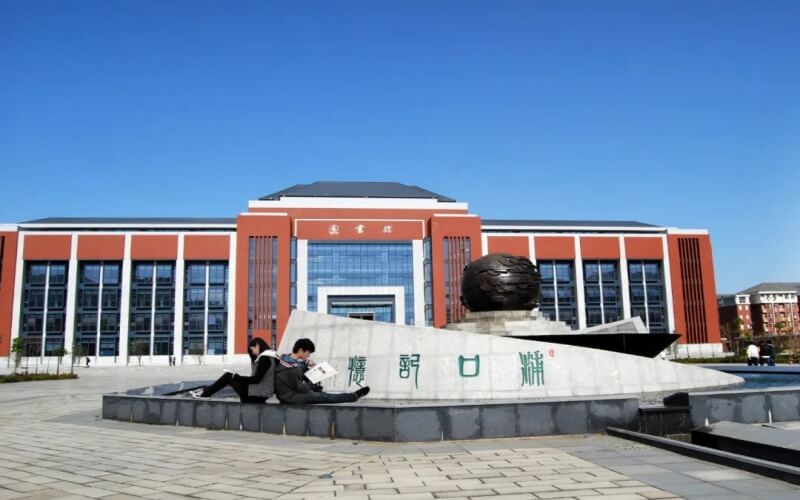 南京铁道职业技术学院_校园风光_学校景色