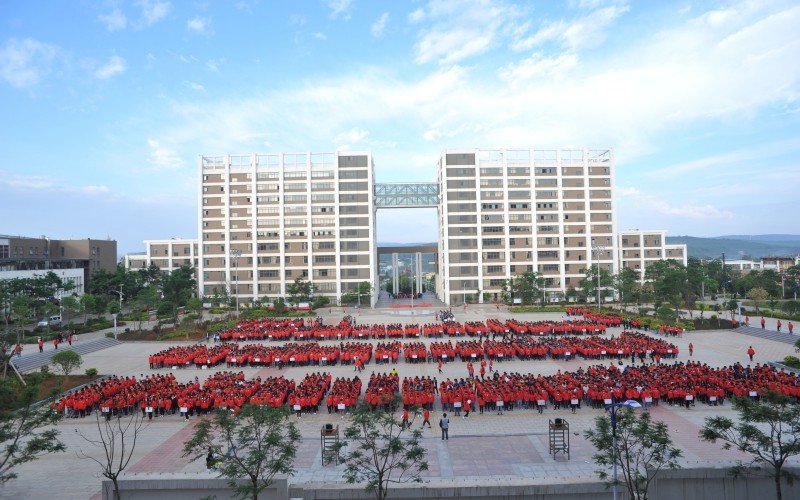 云南工程职业学院_校园风光_365电子游戏(中国)官方网站景色