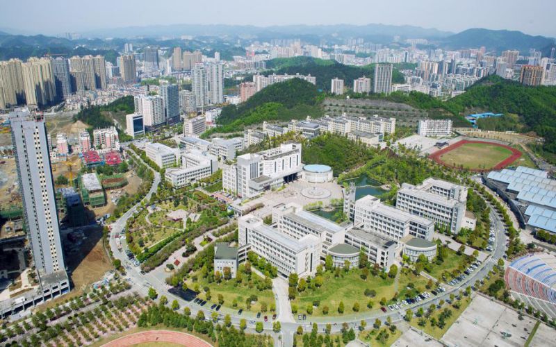 湖北工业职业技术学院_校园风光_学校景色