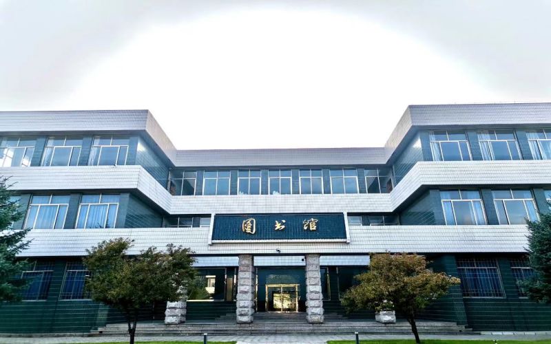 宣化科技职业学院_校园风光_学校景色