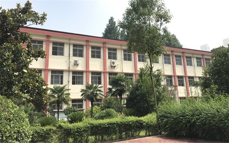 武汉科技职业学院_校园风光_365电子游戏(中国)官方网站景色