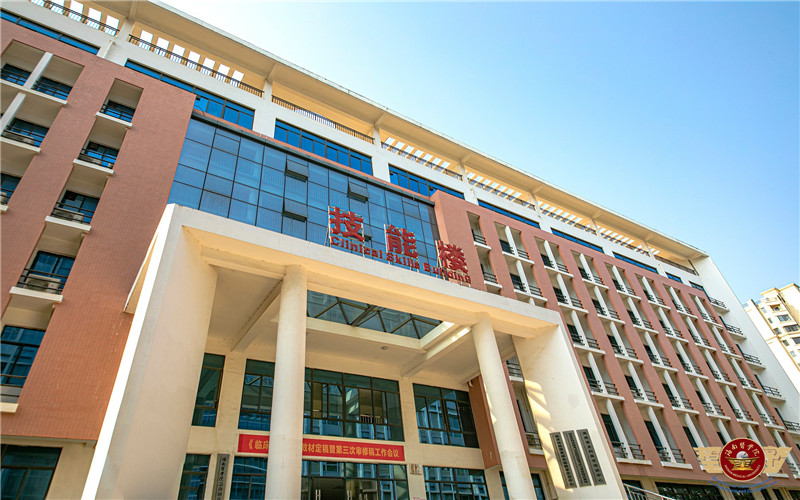 海南医学院_校园风光_学校景色