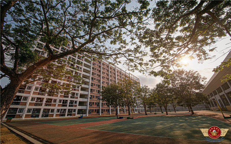 海南医学院_校园风光_学校景色