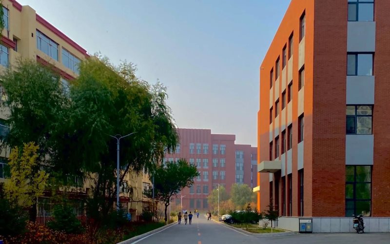 吉林师范大学博达学院_校园风光_学校景色