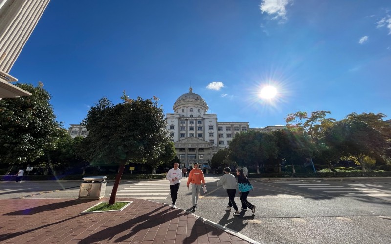 昆明城市学院_校园风光_学校景色