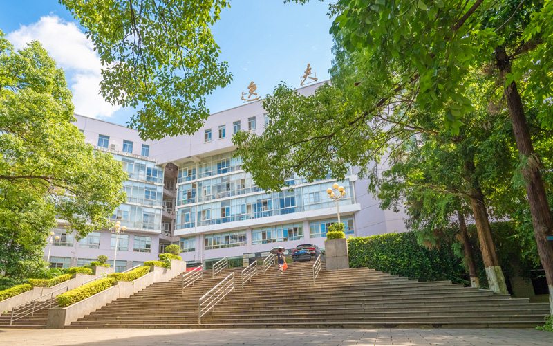 中南林业科技大学_校园风光_学校景色