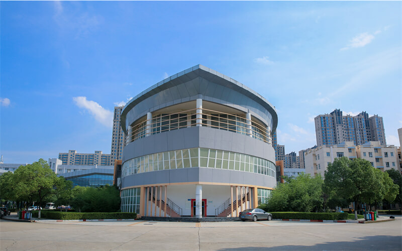 江西现代职业技术学院_校园风光_学校景色