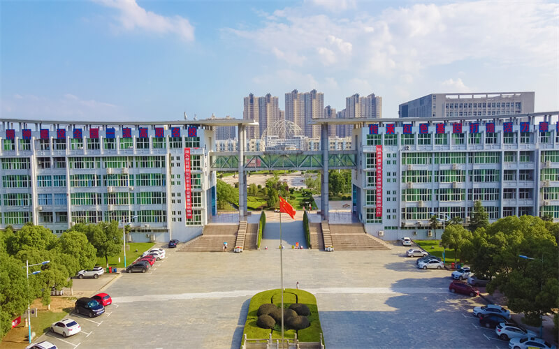 江西现代职业技术学院_校园风光_学校景色