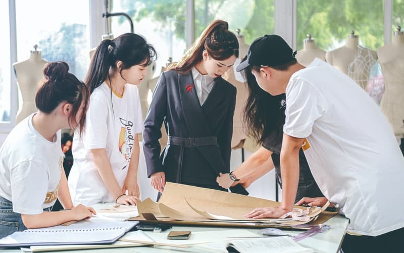 成都银杏酒店管理学院_校园风光_学校景色