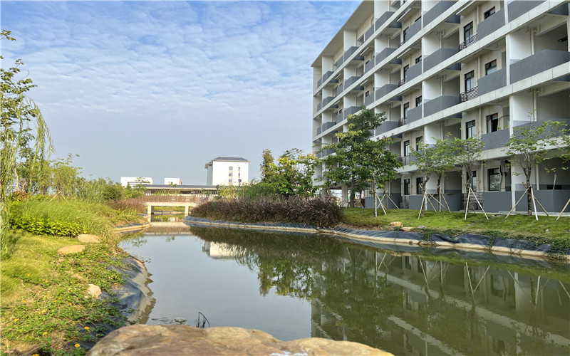 广西质量工程职业技术学院_校园风光_学校景色