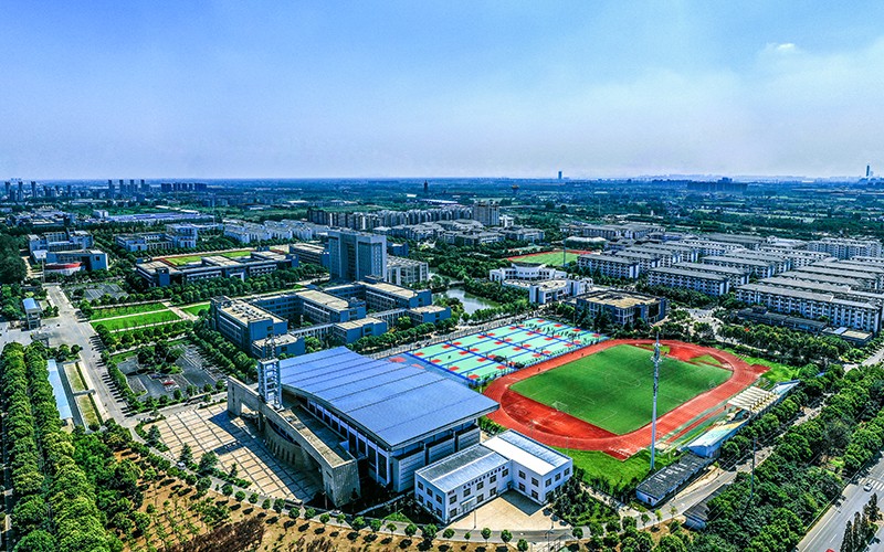 扬州工业职业技术学院_校园风光_学校景色