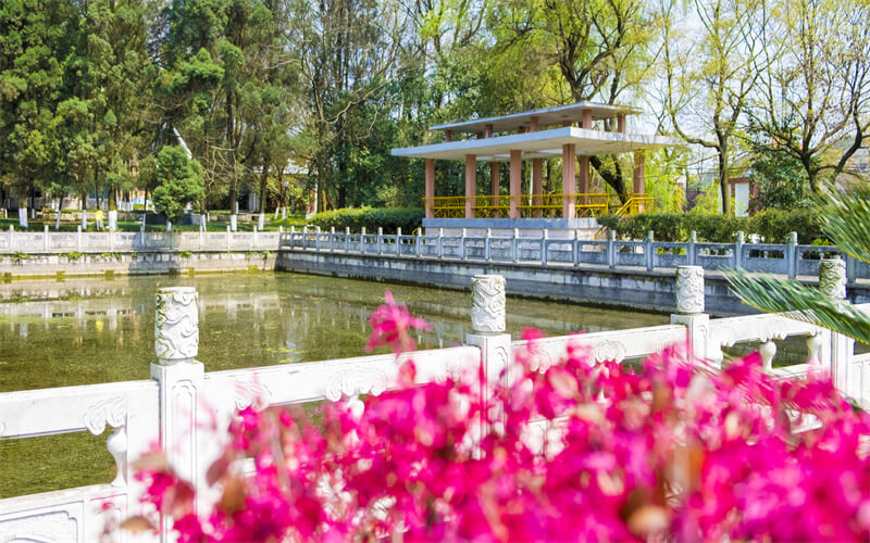 安顺学院_校园风光_学校景色