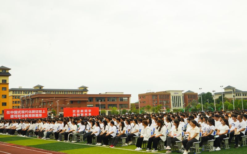 贵州铜仁数据职业学院_校园风光_学校景色