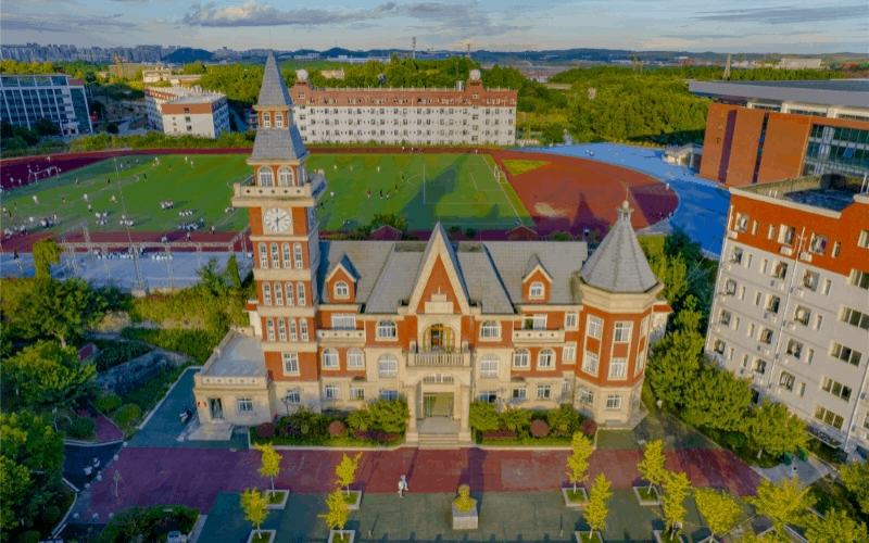 四川汽车职业技术学院_校园风光_学校景色