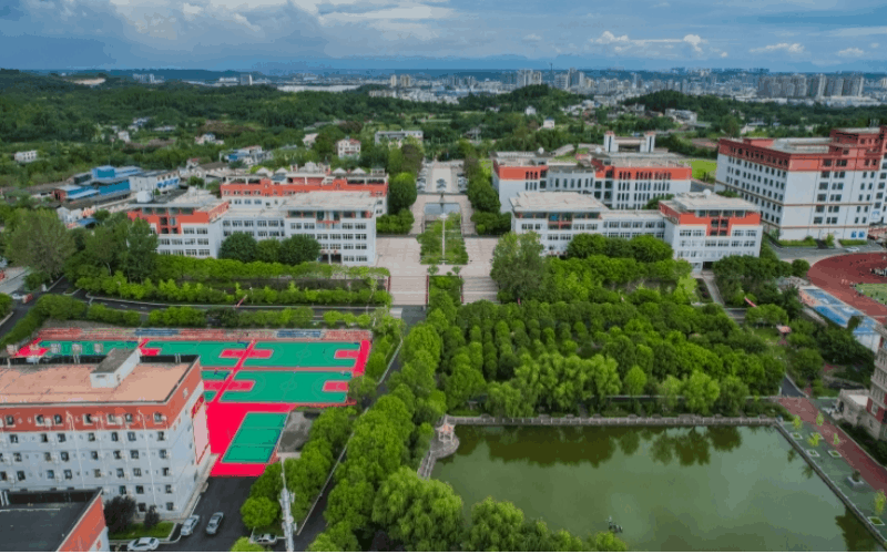 四川汽车职业技术学院_校园风光_学校景色