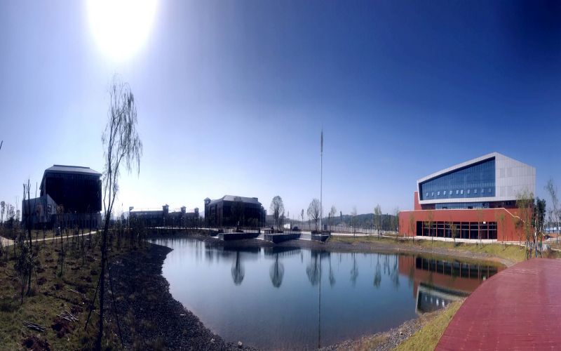 长沙卫生职业学院_校园风光_学校景色