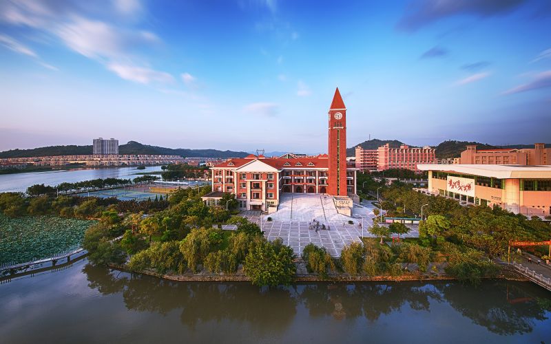 广东培正学院_校园风光_学校景色