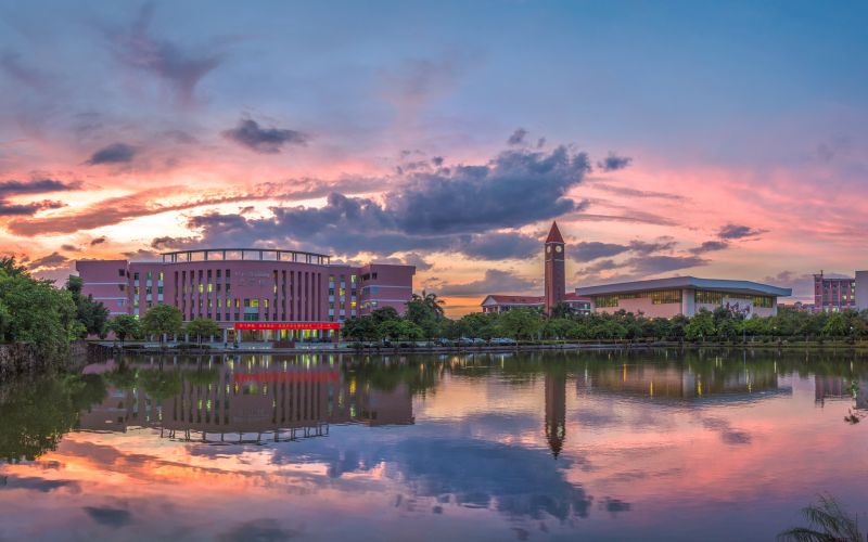 广东培正学院_校园风光_学校景色