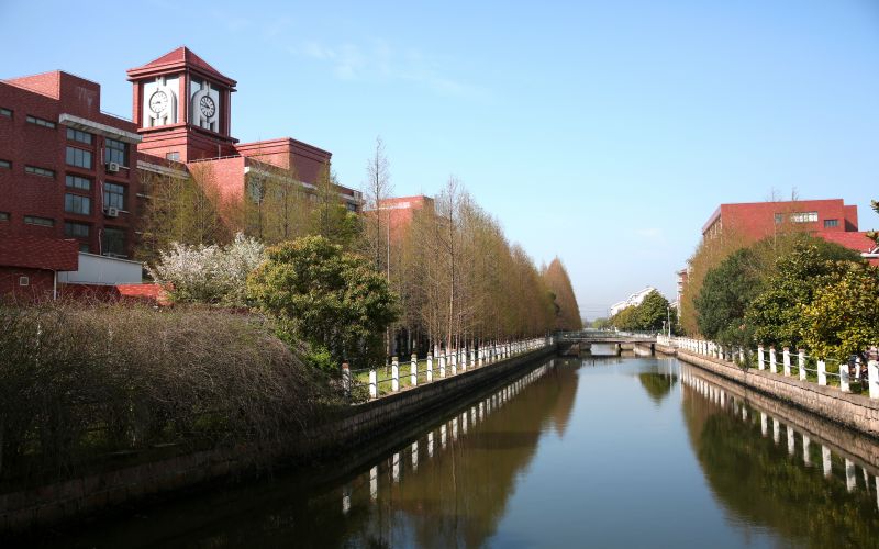 上海杉达学院_校园风光_学校景色