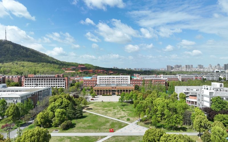 安徽新华学院_校园风光_学校景色