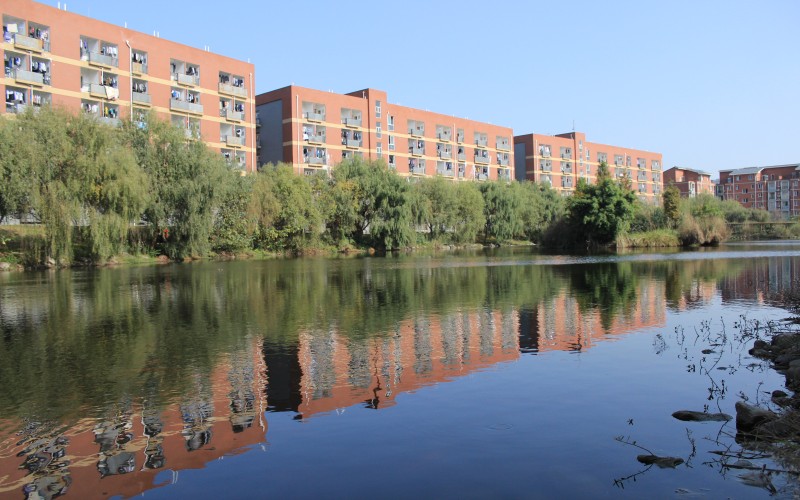 西南财经大学天府学院_校园风光_学校景色