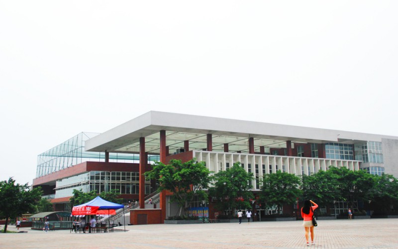 西南财经大学天府学院_校园风光_学校景色