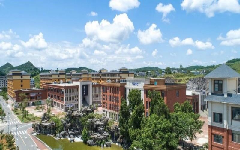 贵州铜仁数据职业学院_校园风光_学校景色