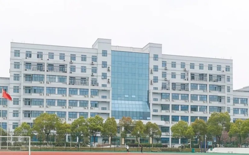 中南财经政法大学_校园风光_学校景色