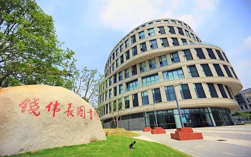 上海大学_校园风光_学校景色