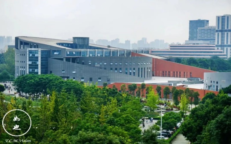 成都中医药大学_校园风光_学校景色