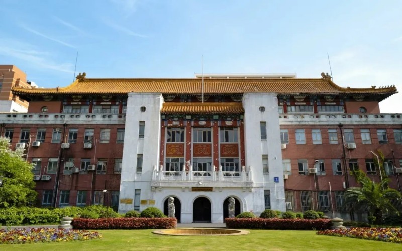 复旦大学上海医学院_校园风光_学校景色