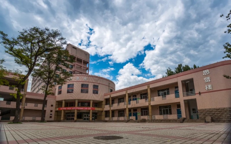 太原理工大学_校园风光_学校景色